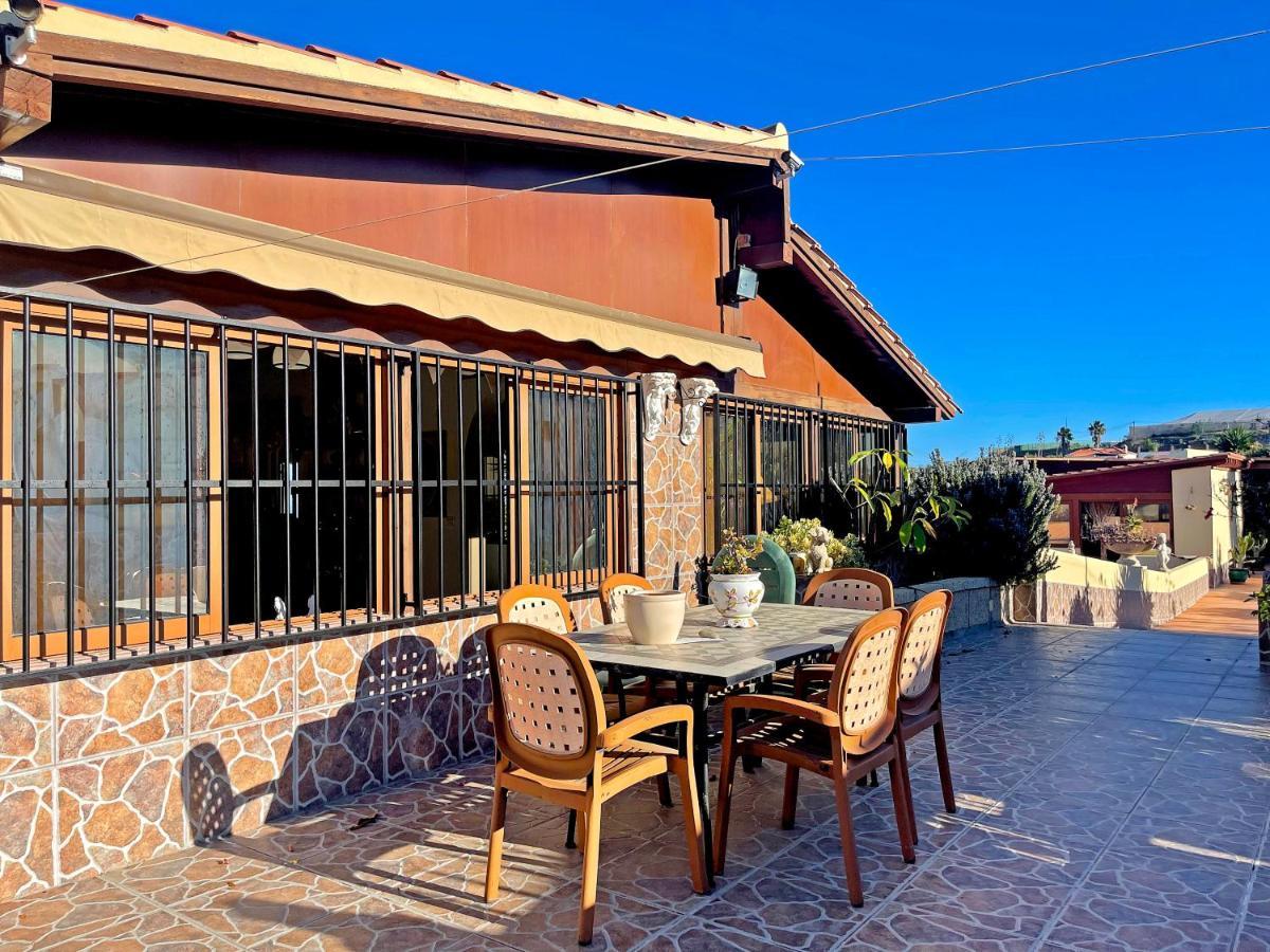 Exquisite Rural House With Garden, Pool And Sea Views Villa Arico Viejo ภายนอก รูปภาพ