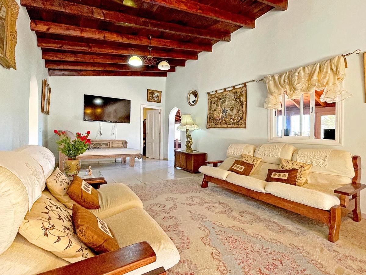 Exquisite Rural House With Garden, Pool And Sea Views Villa Arico Viejo ภายนอก รูปภาพ