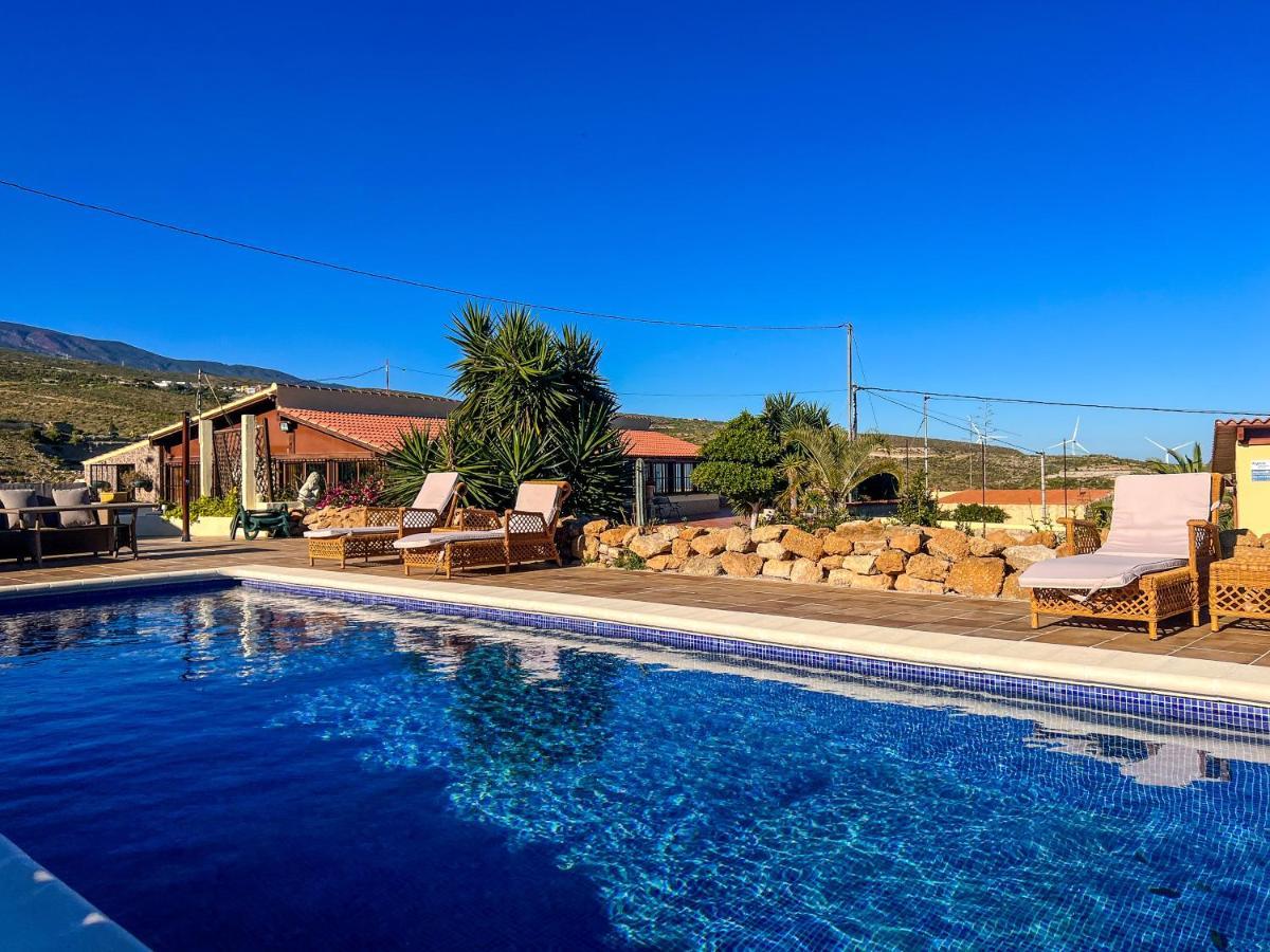 Exquisite Rural House With Garden, Pool And Sea Views Villa Arico Viejo ภายนอก รูปภาพ