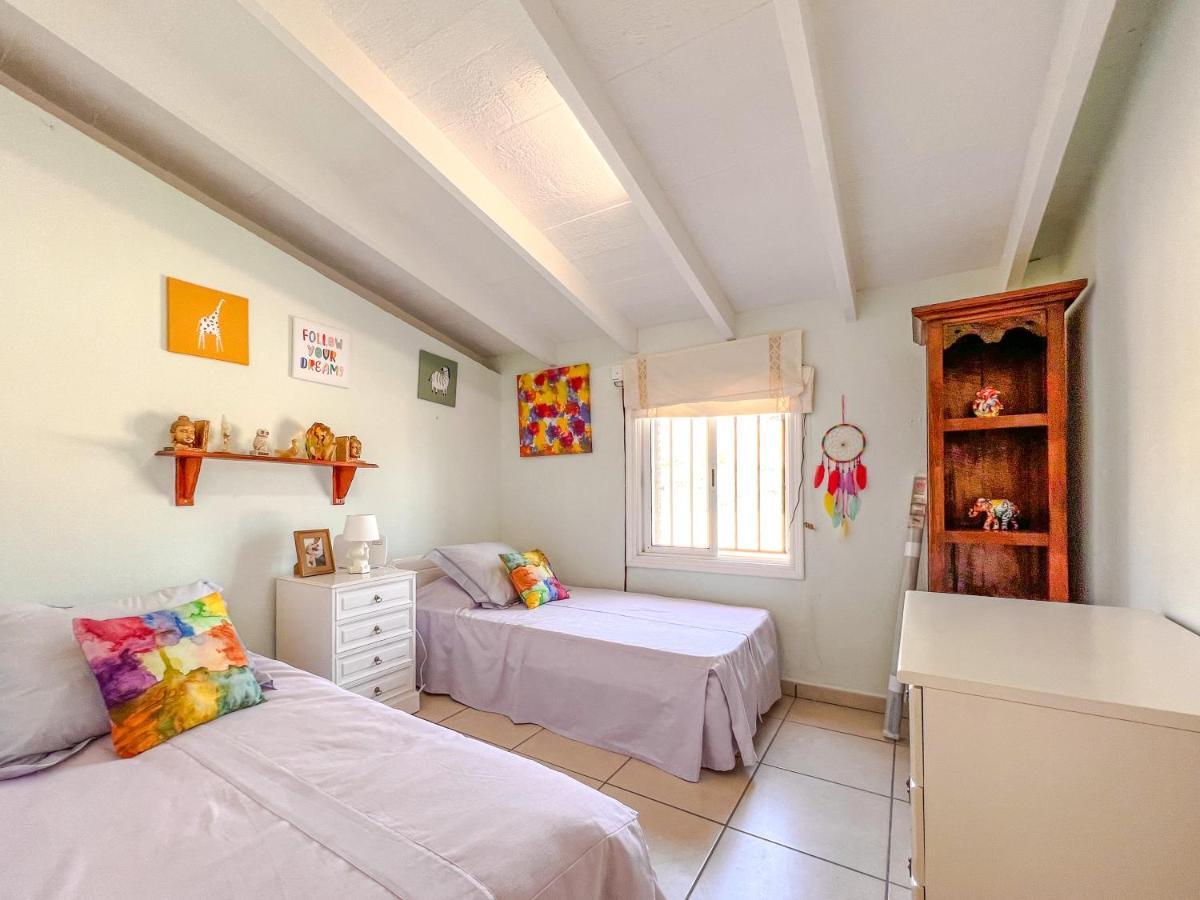 Exquisite Rural House With Garden, Pool And Sea Views Villa Arico Viejo ภายนอก รูปภาพ