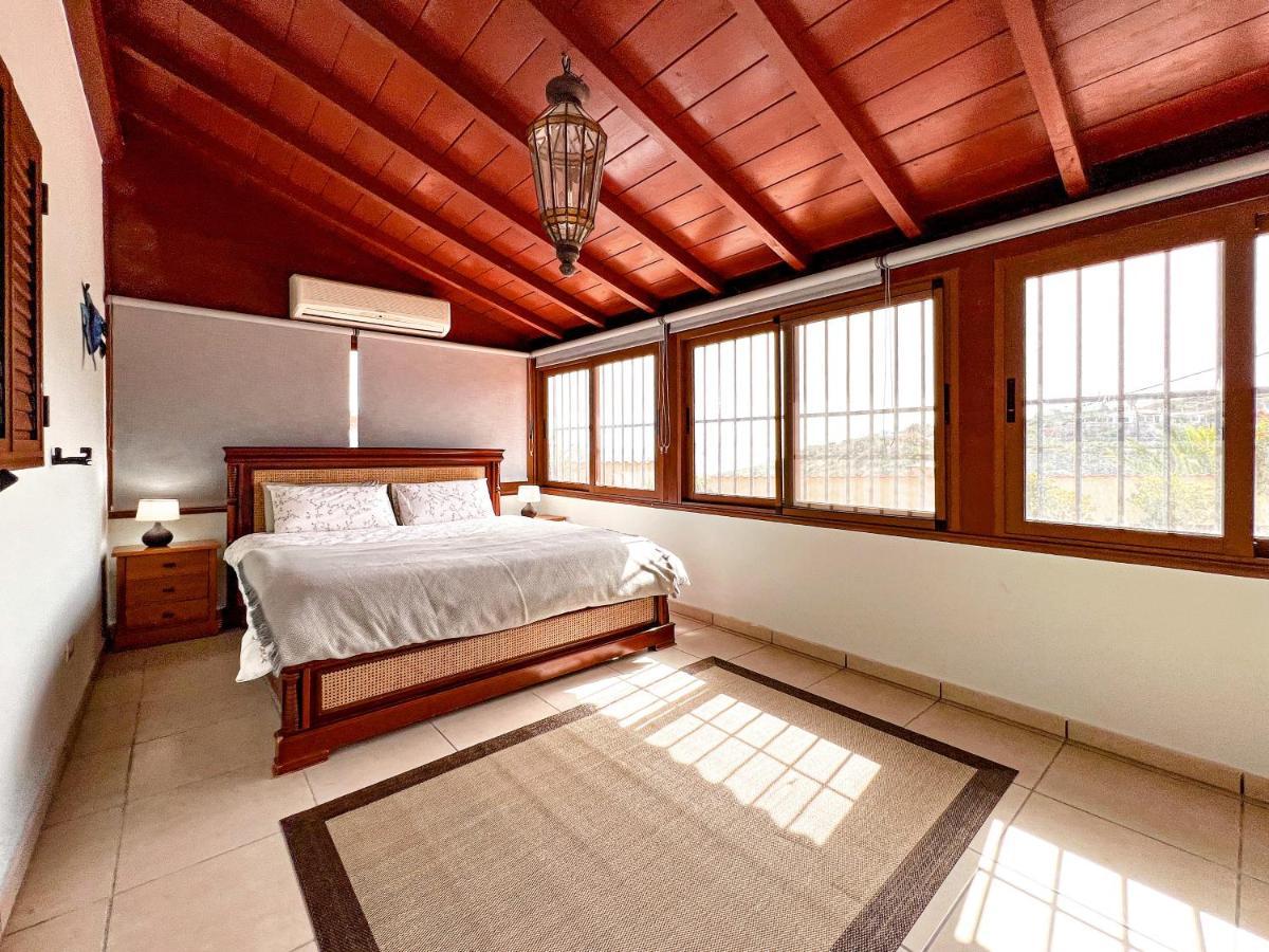 Exquisite Rural House With Garden, Pool And Sea Views Villa Arico Viejo ภายนอก รูปภาพ