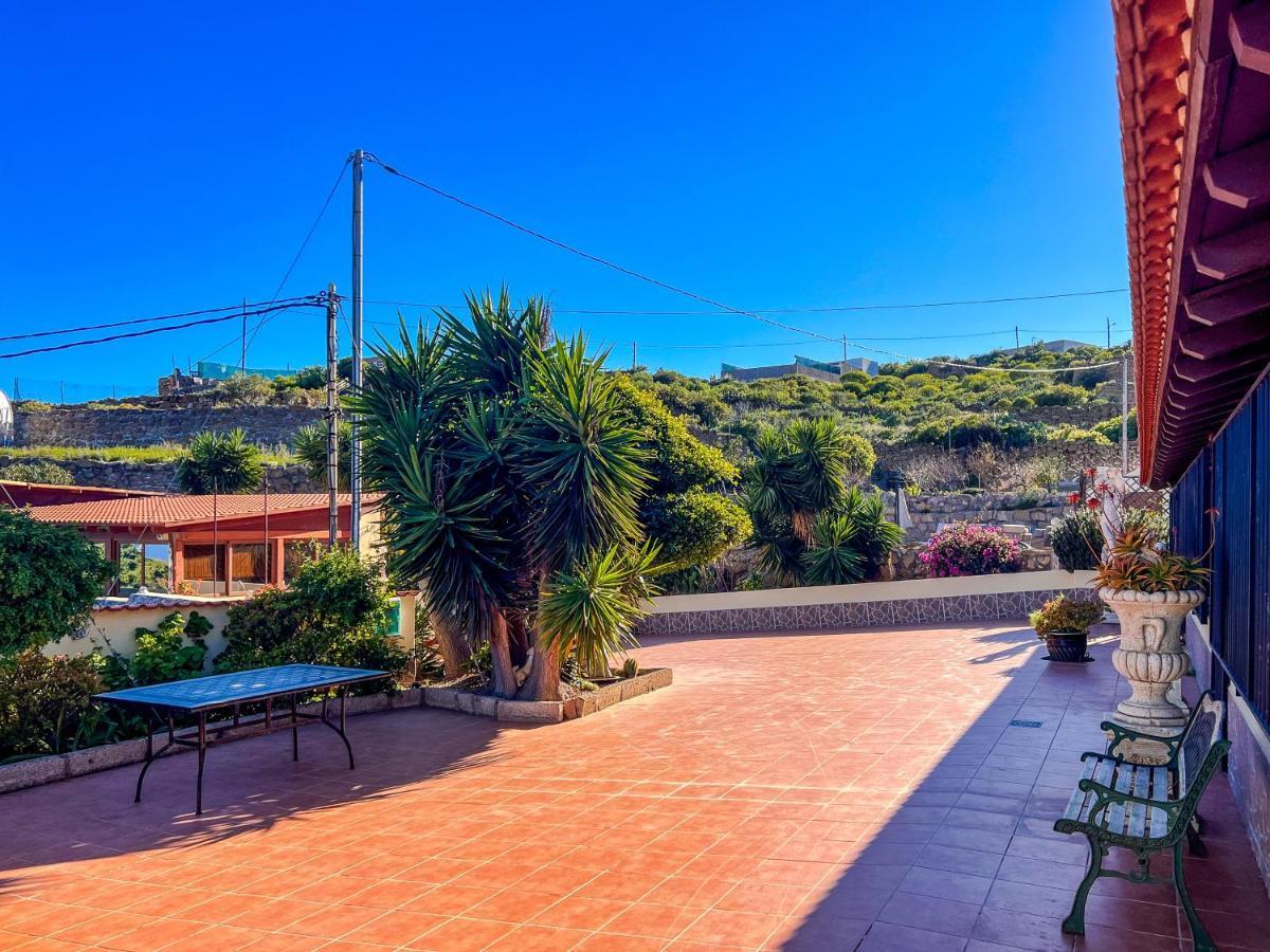 Exquisite Rural House With Garden, Pool And Sea Views Villa Arico Viejo ภายนอก รูปภาพ